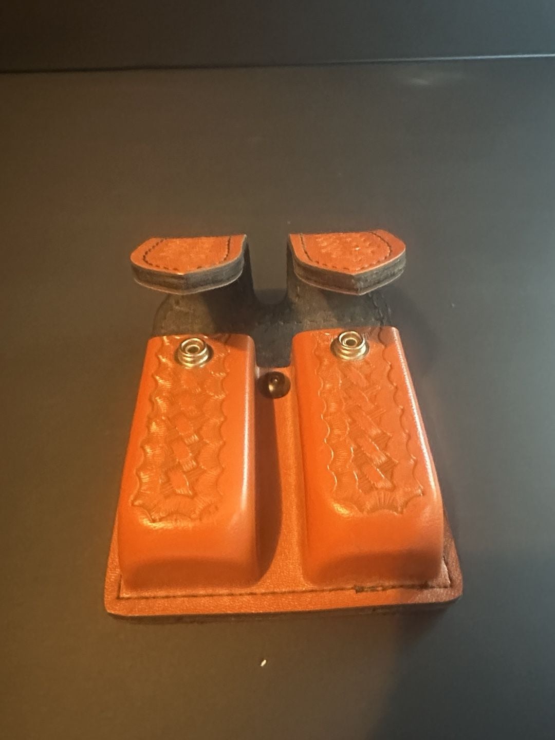 Safariland 77 Double Magazine Pouch Glock 20/21 Tan Basketweave Leather 4
