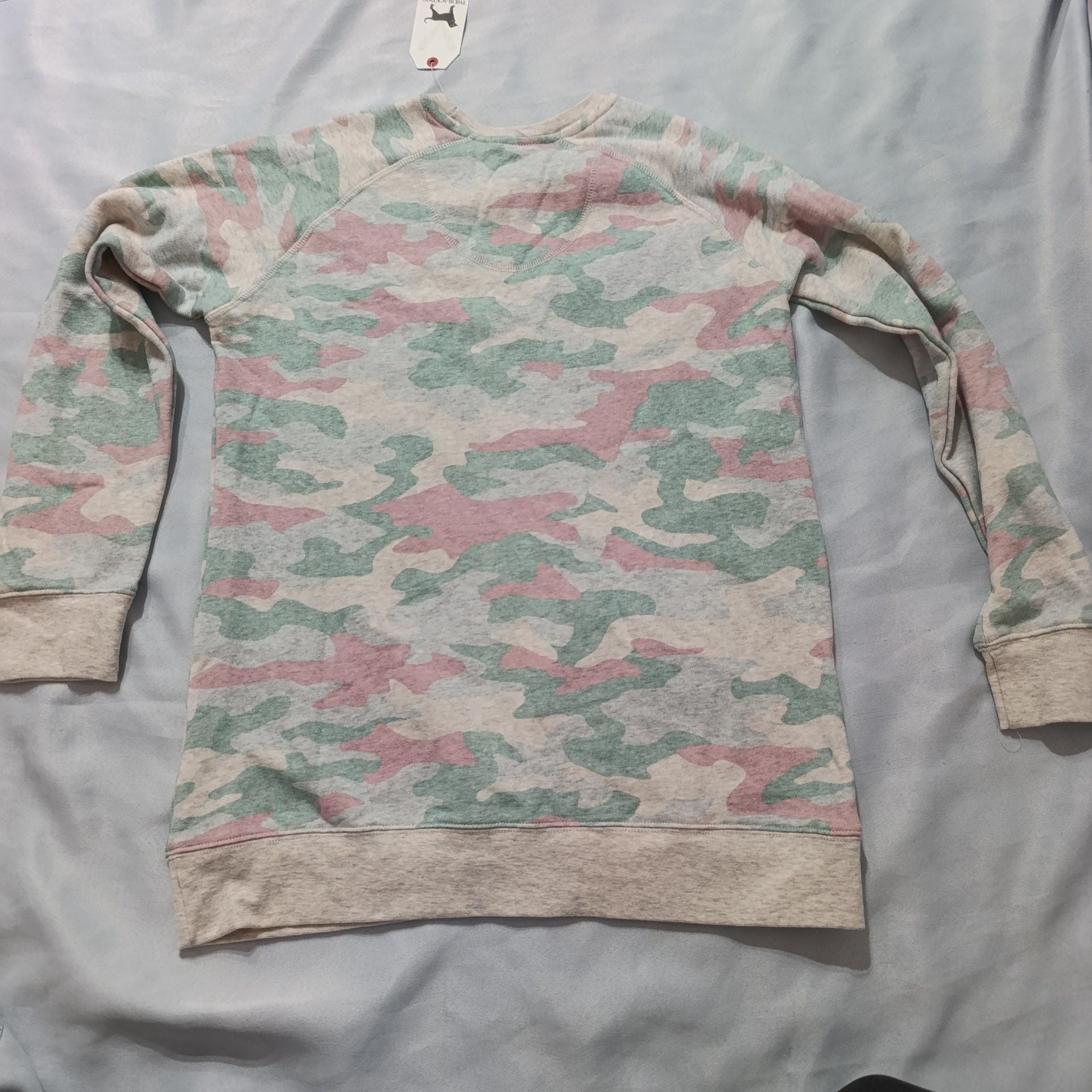 The Black Dog Vintage Collection Sweatshirt X Small Pink Green Camo 8