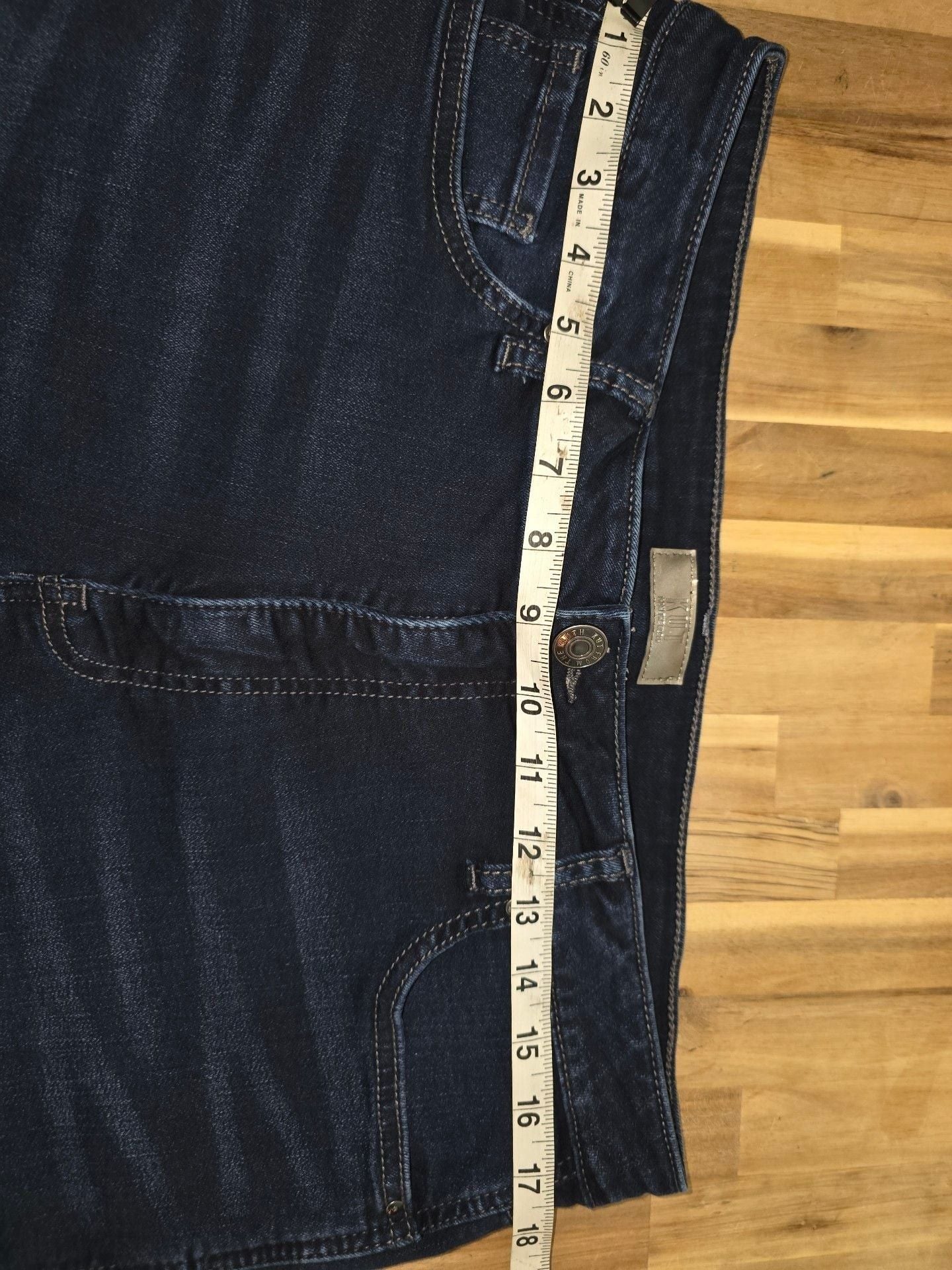 KUT from the Kloth Jeans Size 14w Dark Wash Slim Straight 14