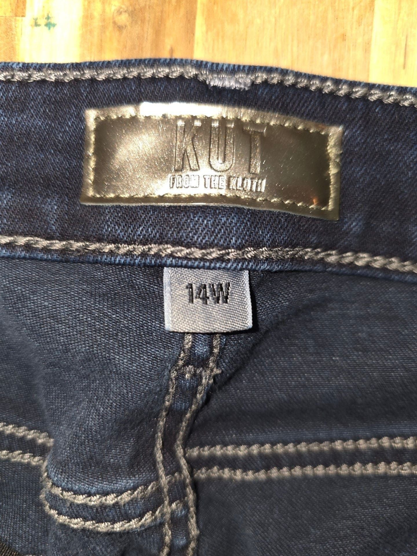 KUT from the Kloth Jeans Size 14w Dark Wash Slim Straight 15