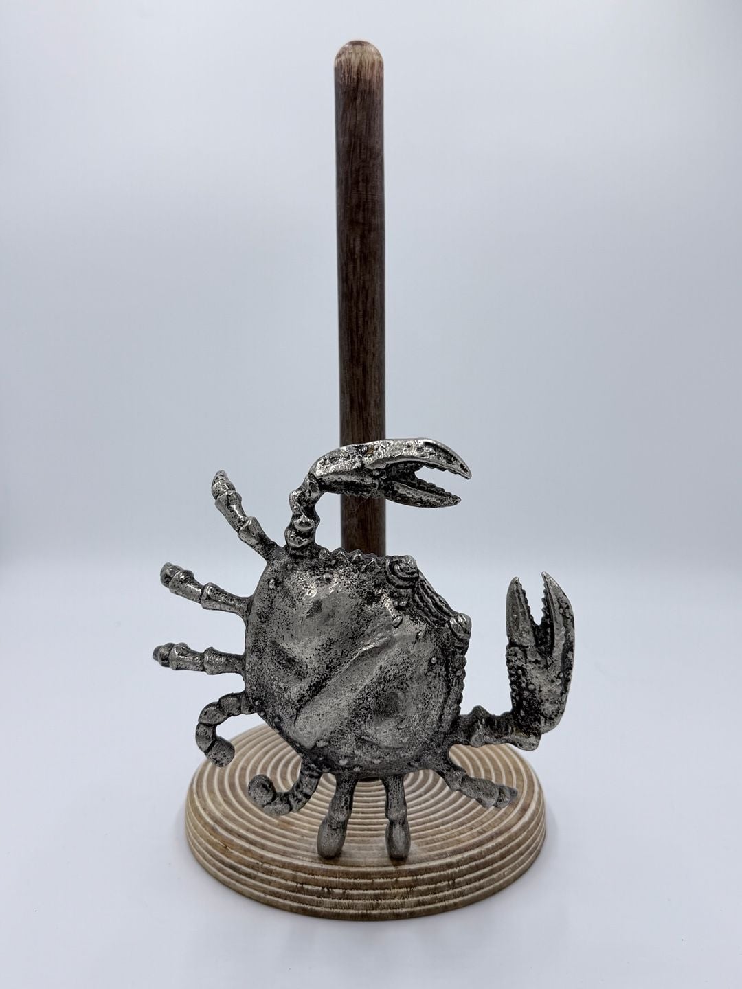 MD Crab Paper Towel Holder - Wooden With Metal Crab Ocean Beach Decor 1