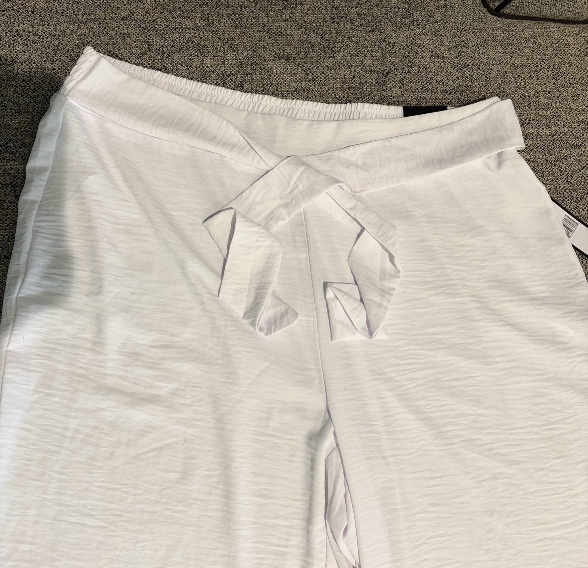 NWT 073-SOHO Apparel Ltd. Pants Size 2X White Bow Tie Waist Cropped Capri 7