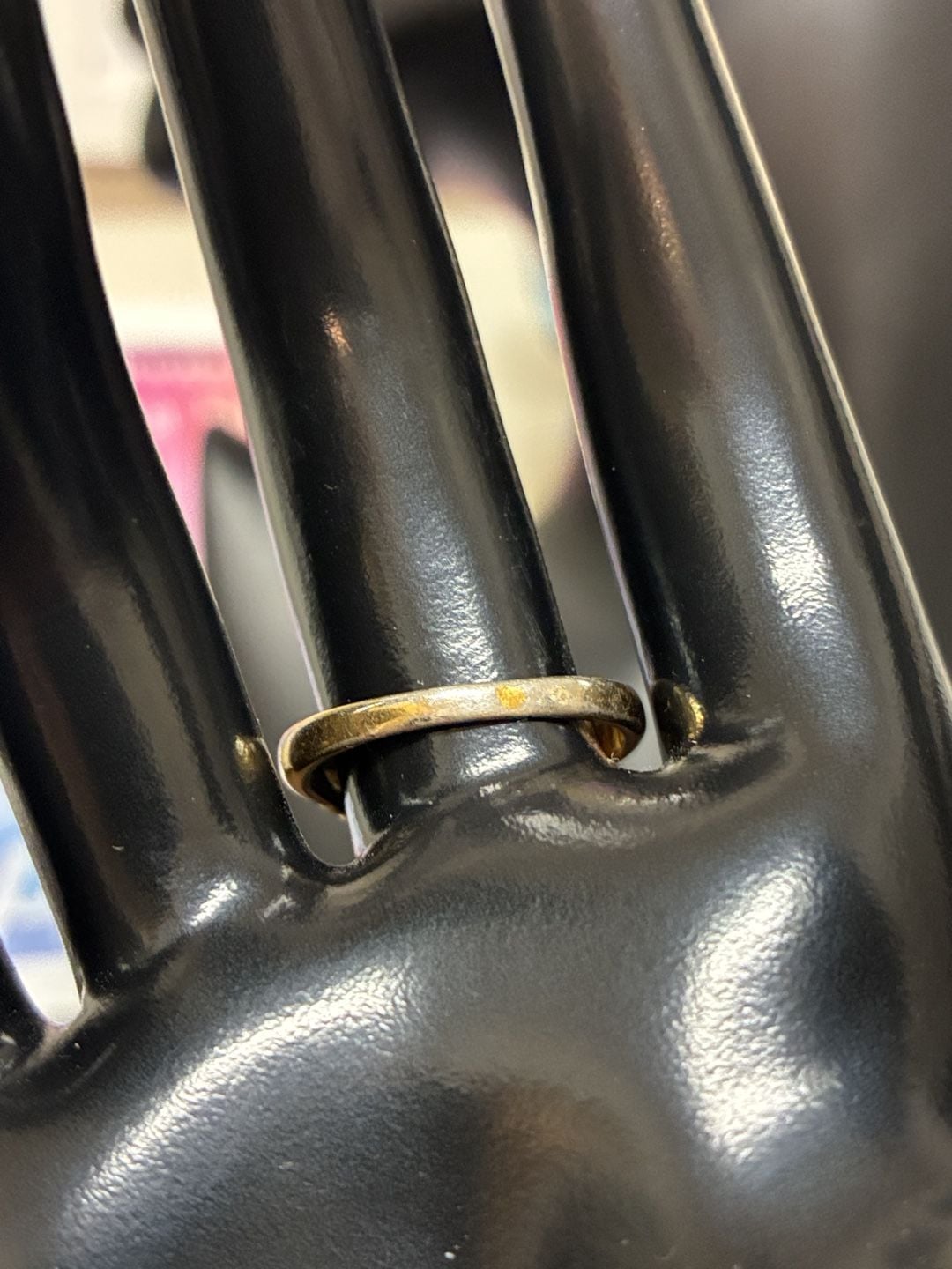 Lind 14K HGE Cocktail Ring Solitaire CZ Gold Ribbed 4