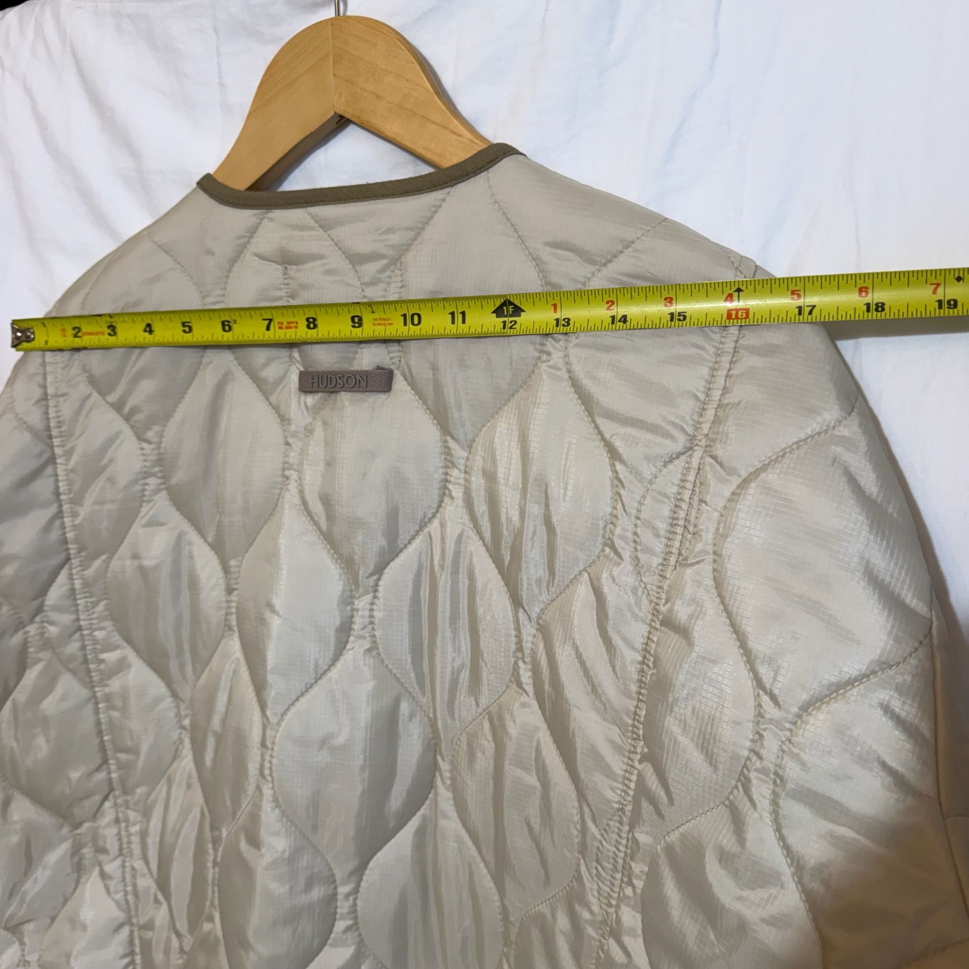 Hudson Quilted Jacket Size M Natural 10