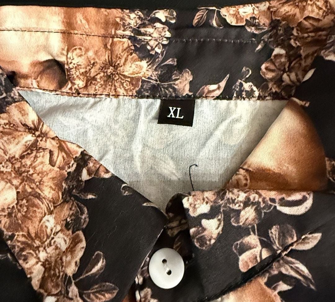 Unbranded Skull Floral Button-Up Shirt Size XL Black Brown 3