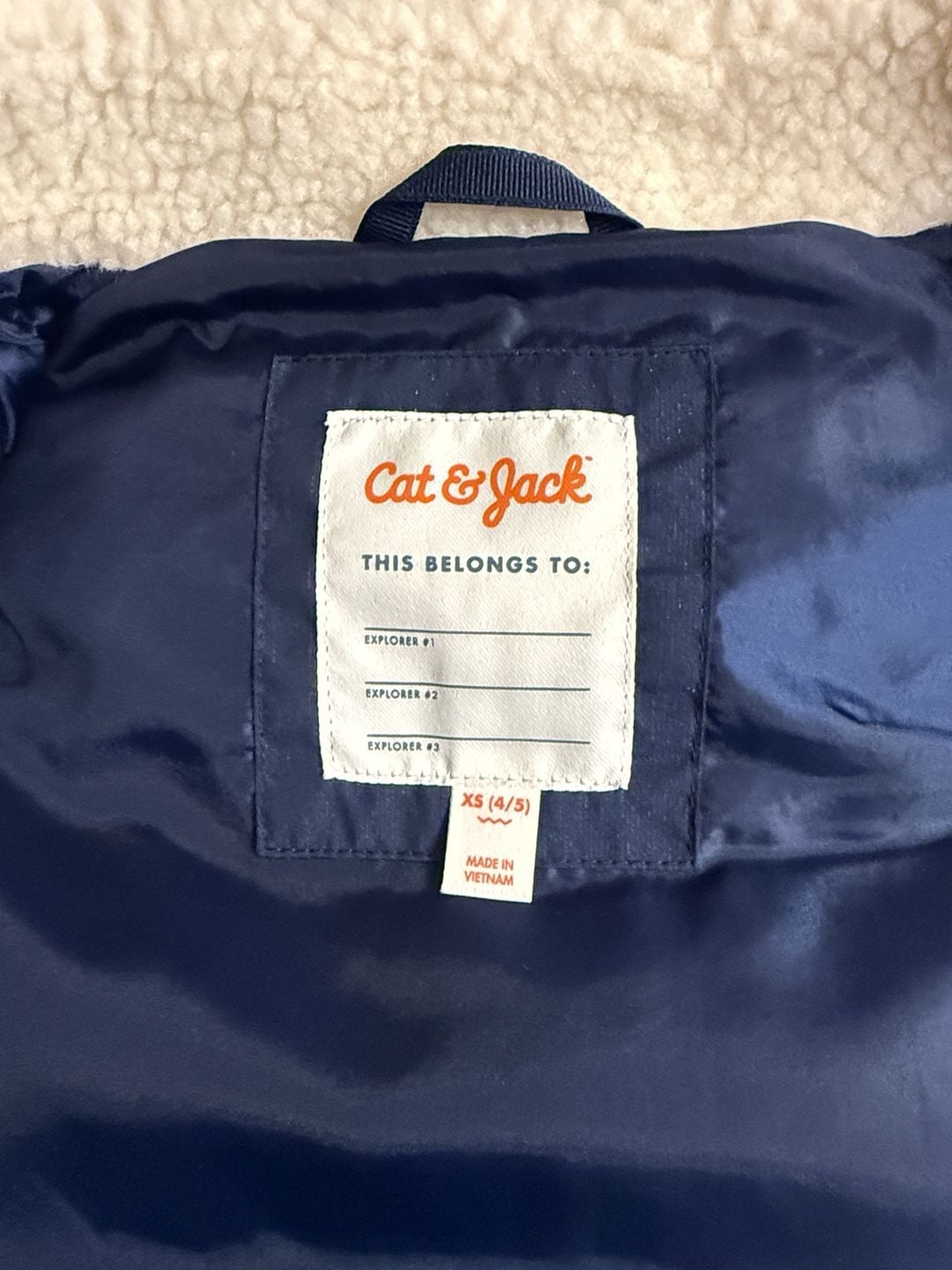 Cat & Jack Puffer Vest Size XS (4/5) Navy Blue Sherpa 3
