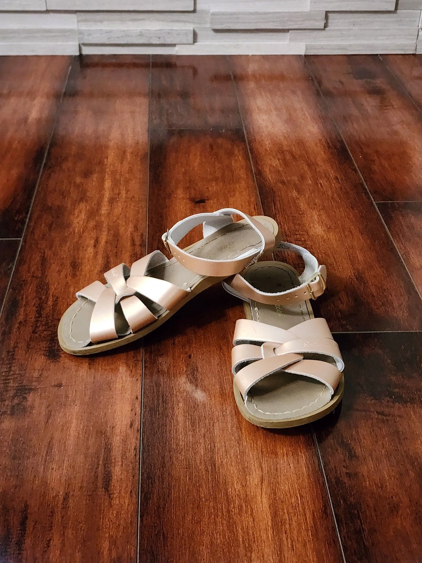Hoyt Salt-Water Sandals Leather Strappy Sandals Size 3 Nude 3