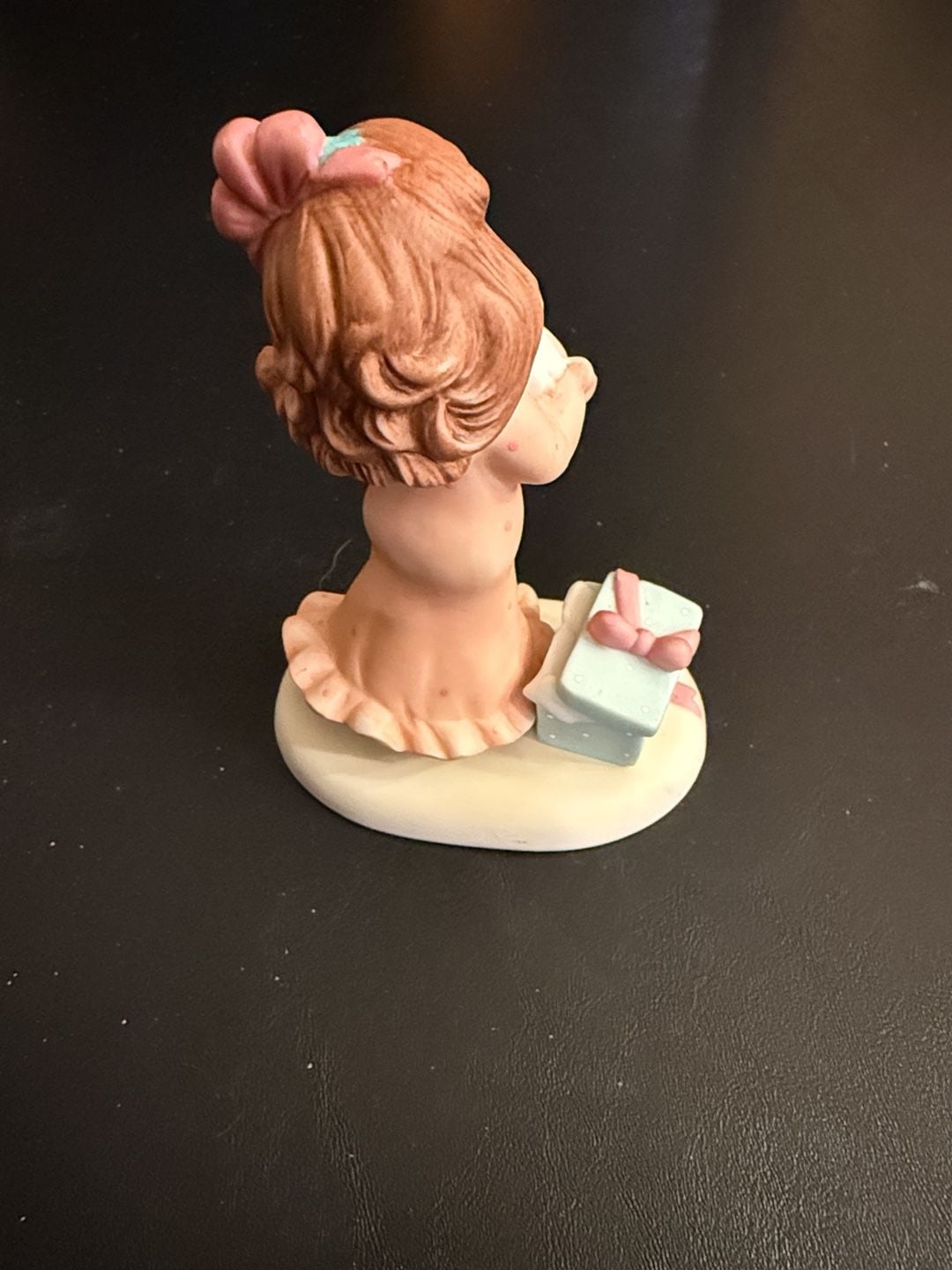 Enesco Sisters & Best Friends 1993 Figurine Friends Are Always There with a Warm 2