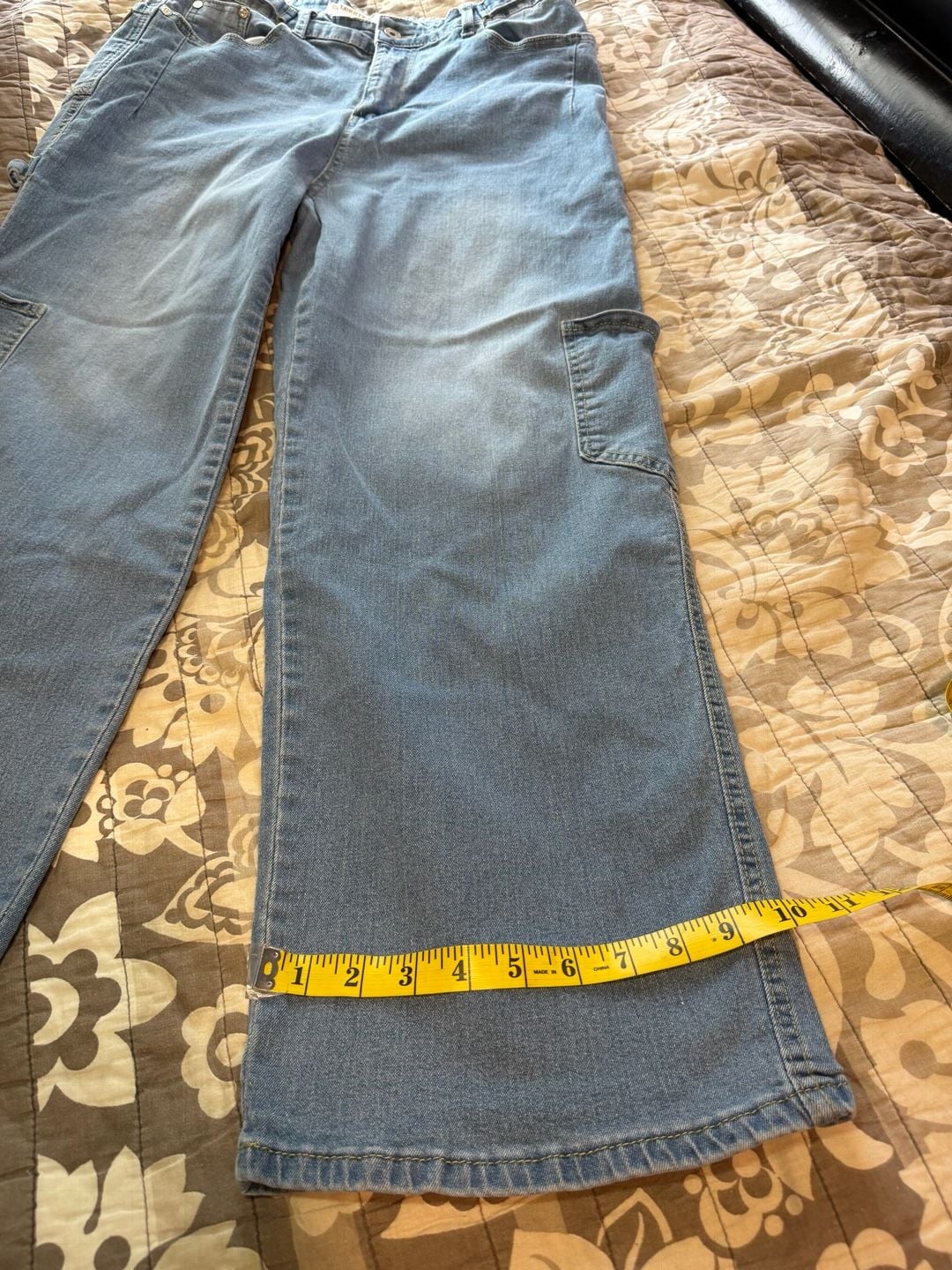Celebrity Pink Cargo Jeans Size 16 Light Wash Straight Leg 8