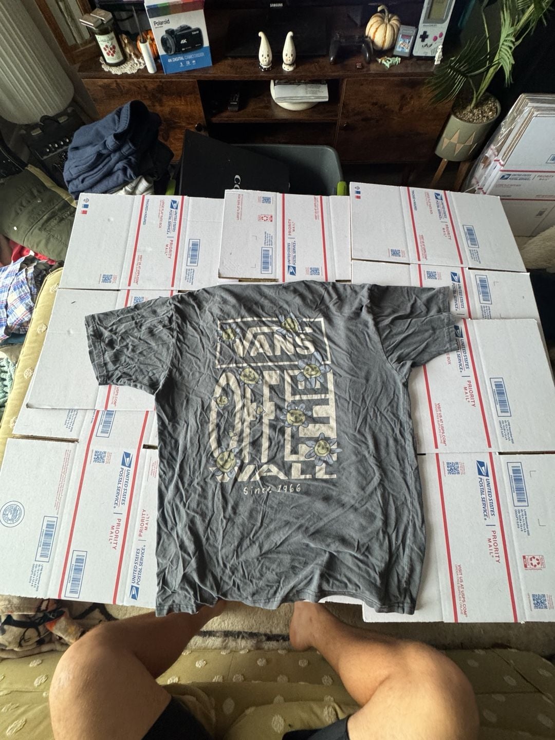 Vans Classic Fit T-Shirt Size Large Gray Flower Off The Wall Graphic Tee 5