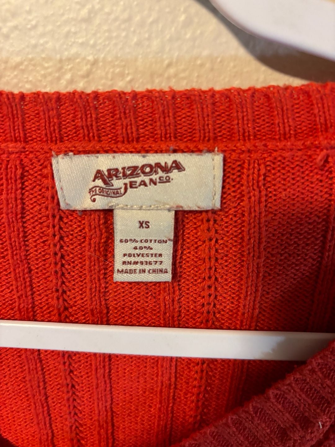 Arizona Jeans Co. Ribbed V-Neck Sweater Size XS Red Cotton Blend 4
