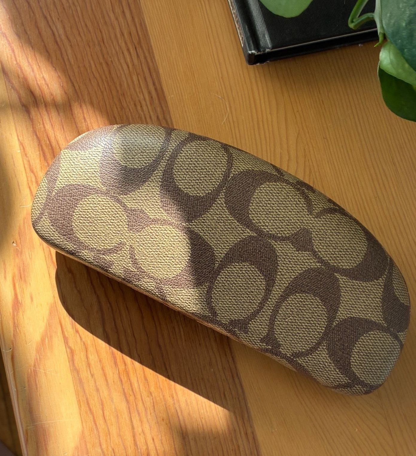 Coach Signature C Eyeglass Case Brown Tan Hard Shell 4