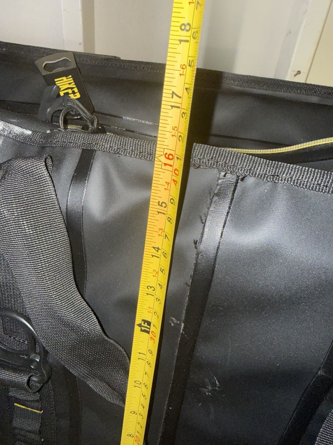 Hiker Waterproof Cooler Bag Black Insulated Tote Duffel 9
