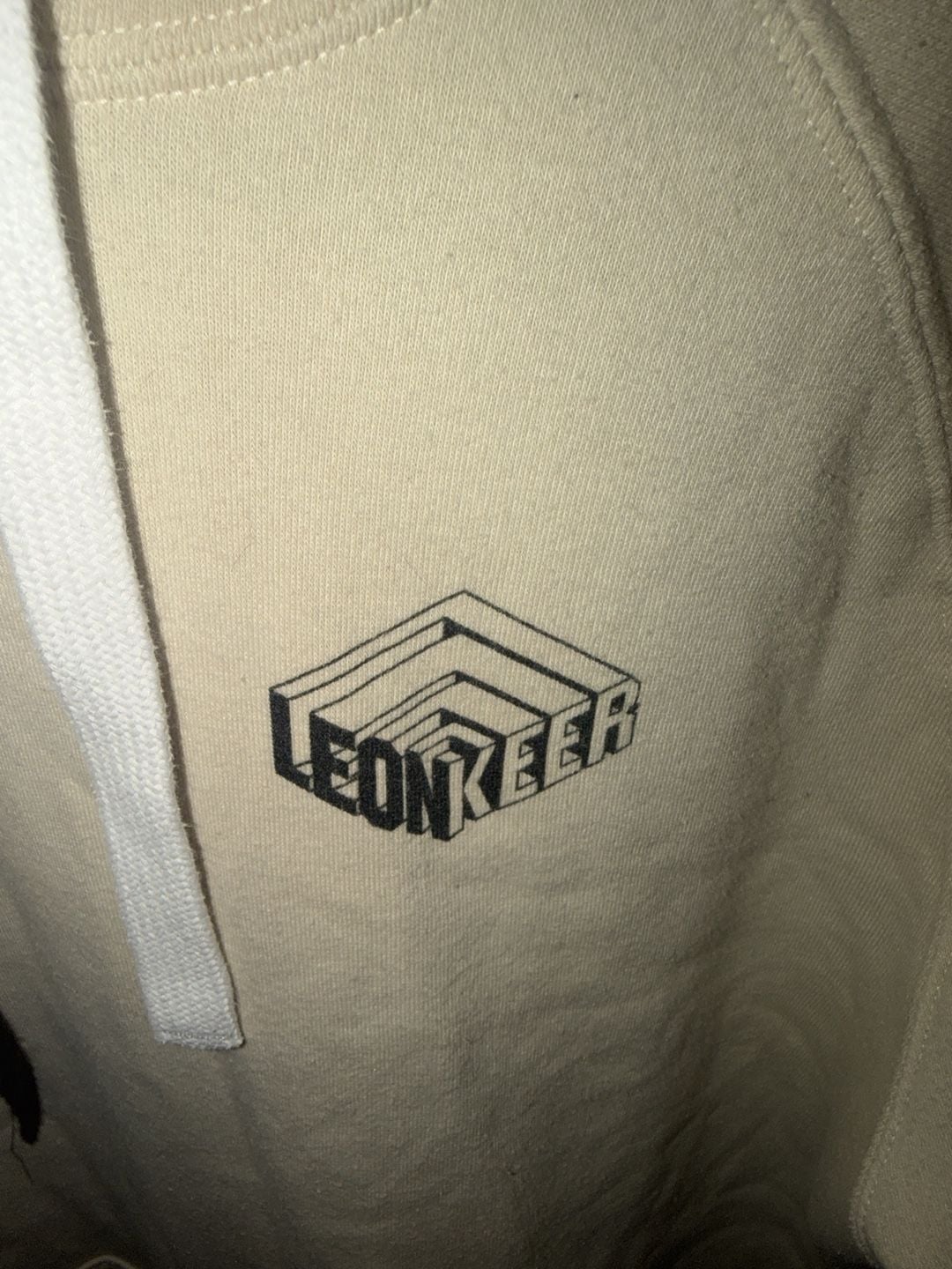 Leon Keer Hoodie Size L Cream Typewriter Graphic Art 3