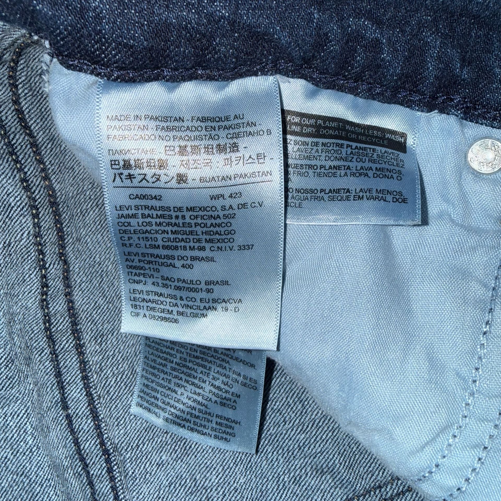Levi's 505 Straight Jeans Size 12 Dark Wash Denim 9