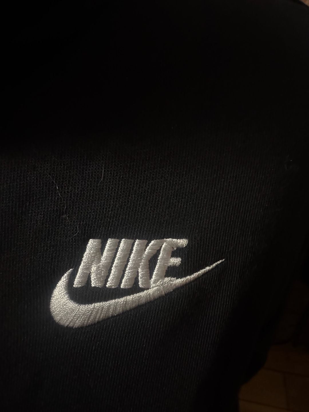 Nike 1/2 Zip Sweatshirt Black Embroidered Logo 4