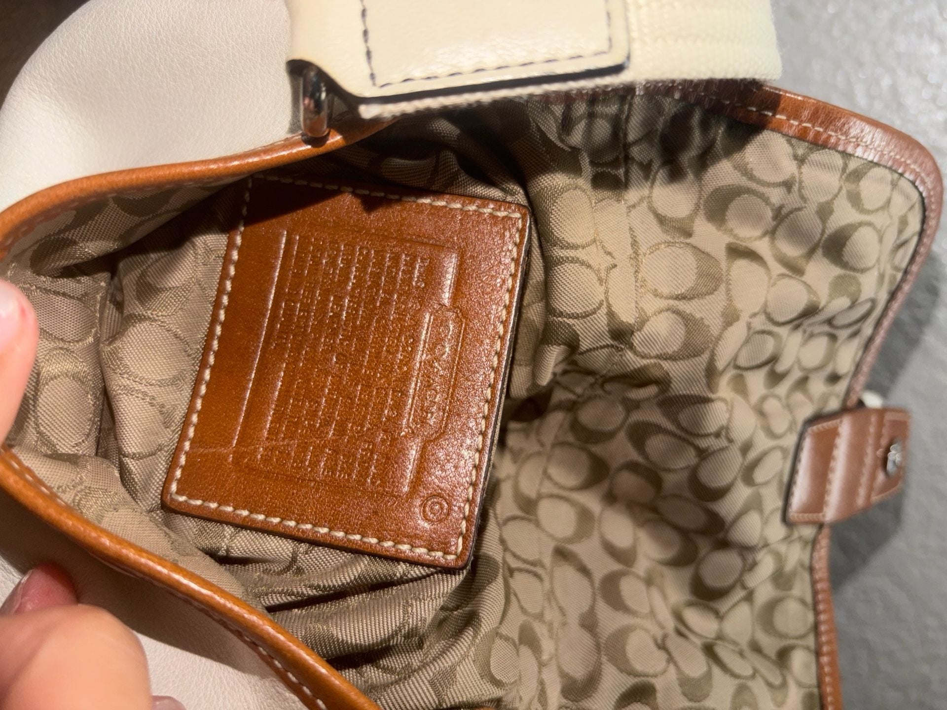Coach SoHo White Leather Crossbody Bag 8
