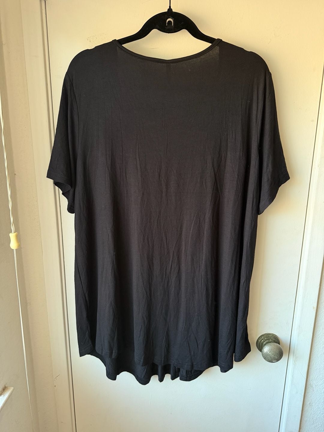 LONGUYAN Pleated Tunic Top Size 3XL Black Short Sleeve Scoop Neck 5