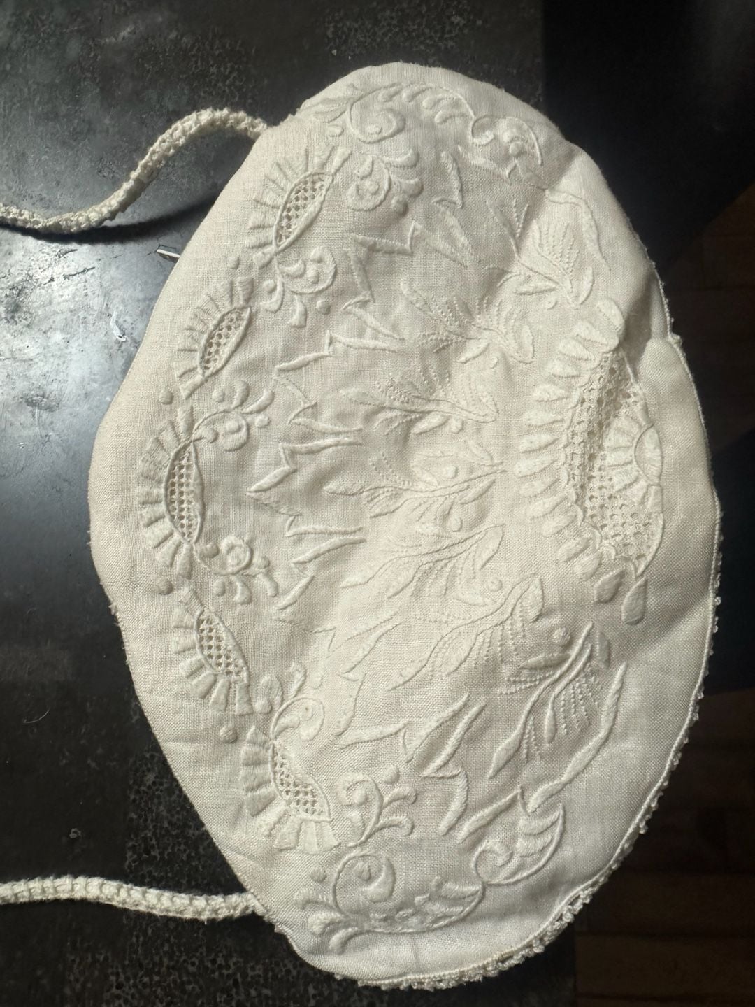 Vintage Handcrafted White Embroidered Linen Crossbody Bag Purse 3