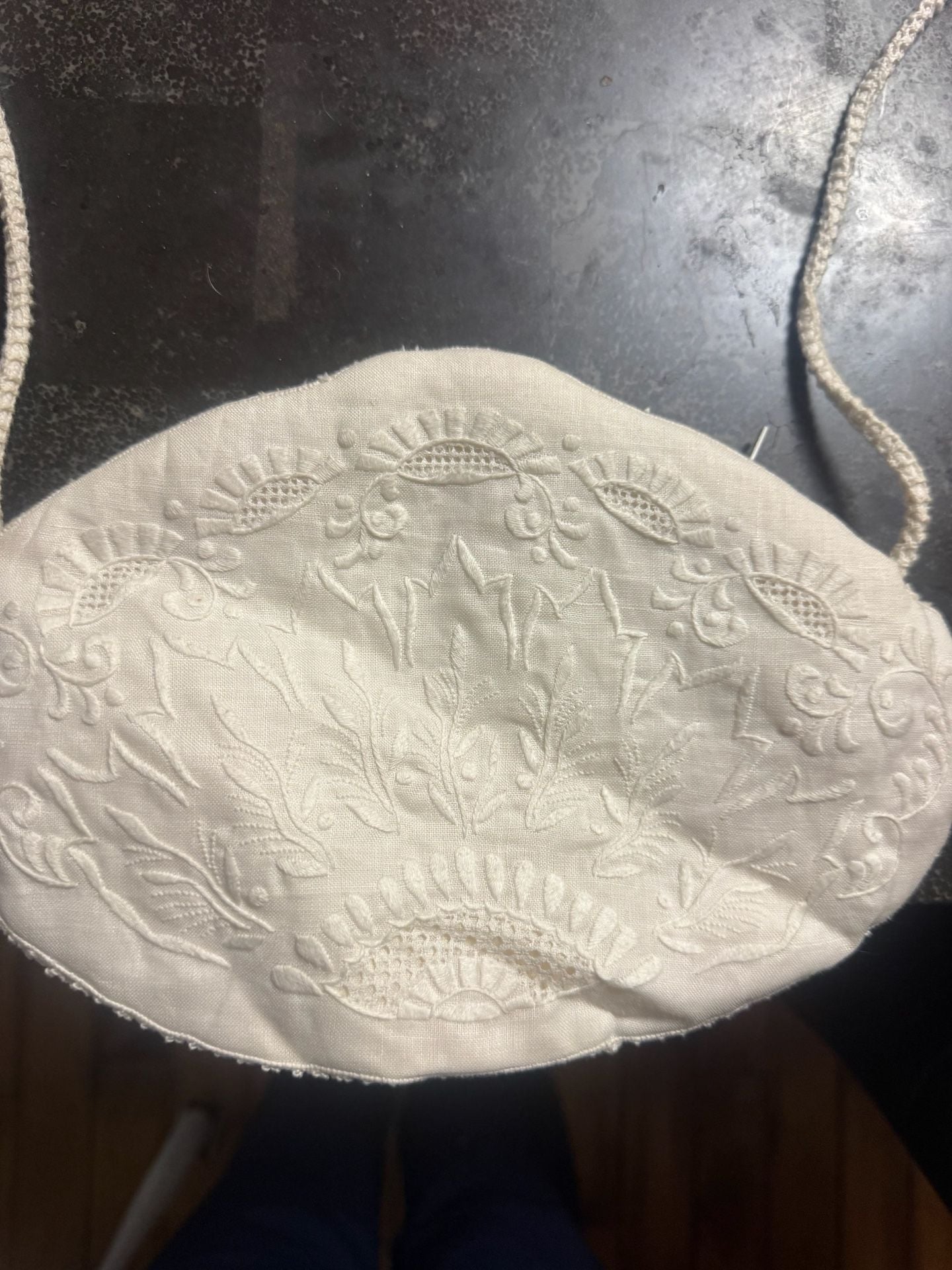 Vintage Handcrafted White Embroidered Linen Crossbody Bag Purse 5