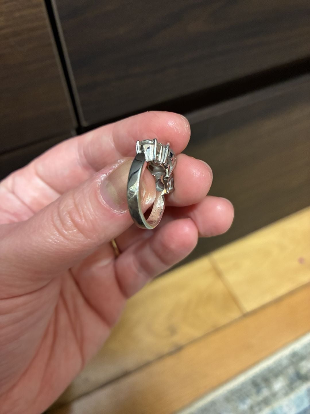 Y2K Vintage Three-Stone Cubic Zirconia Ring Silver Tone 8