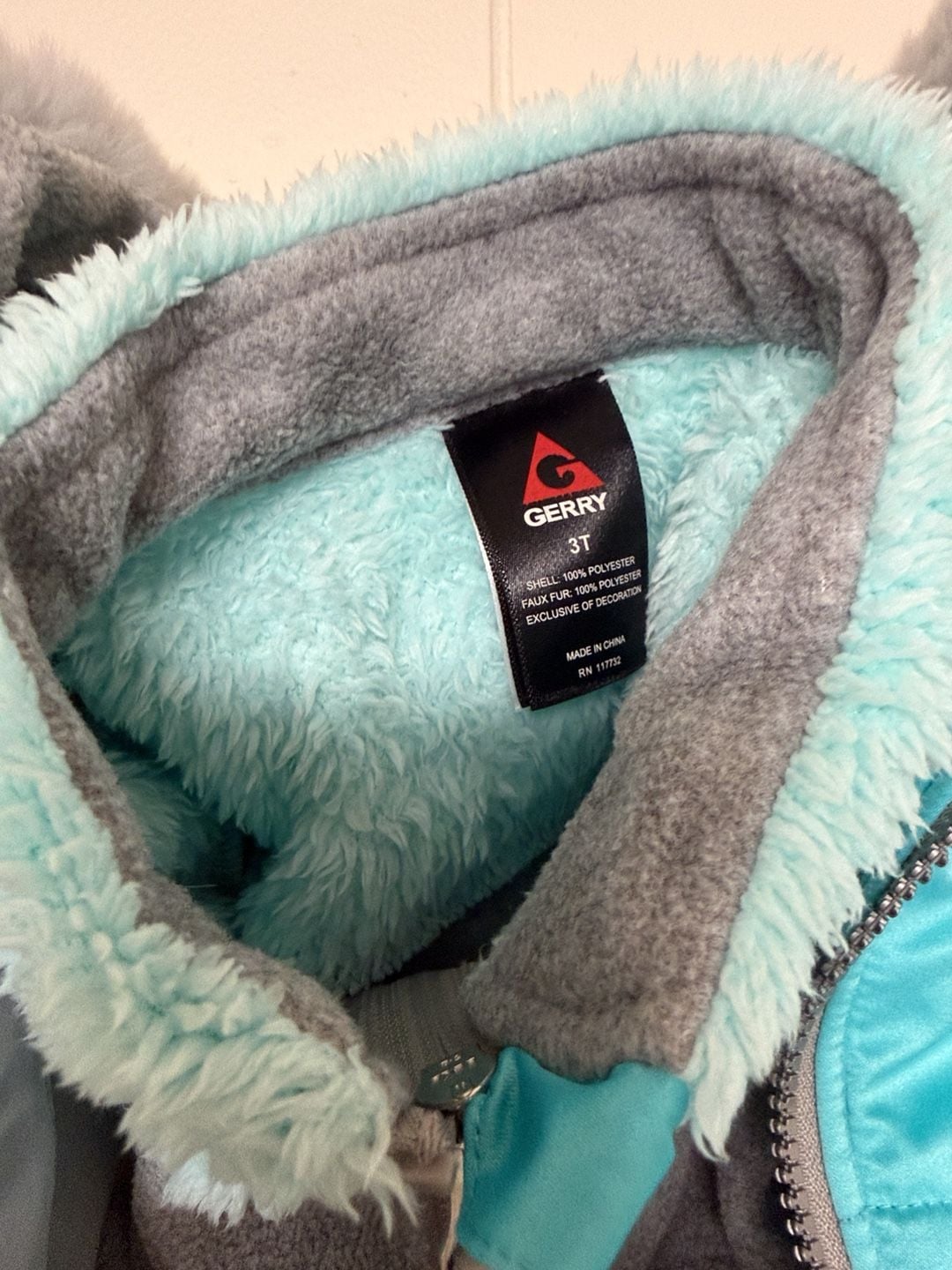 Gerry 3-in-1 Puffer Jacket Size 3T Teal Gray Fleece Hood 2