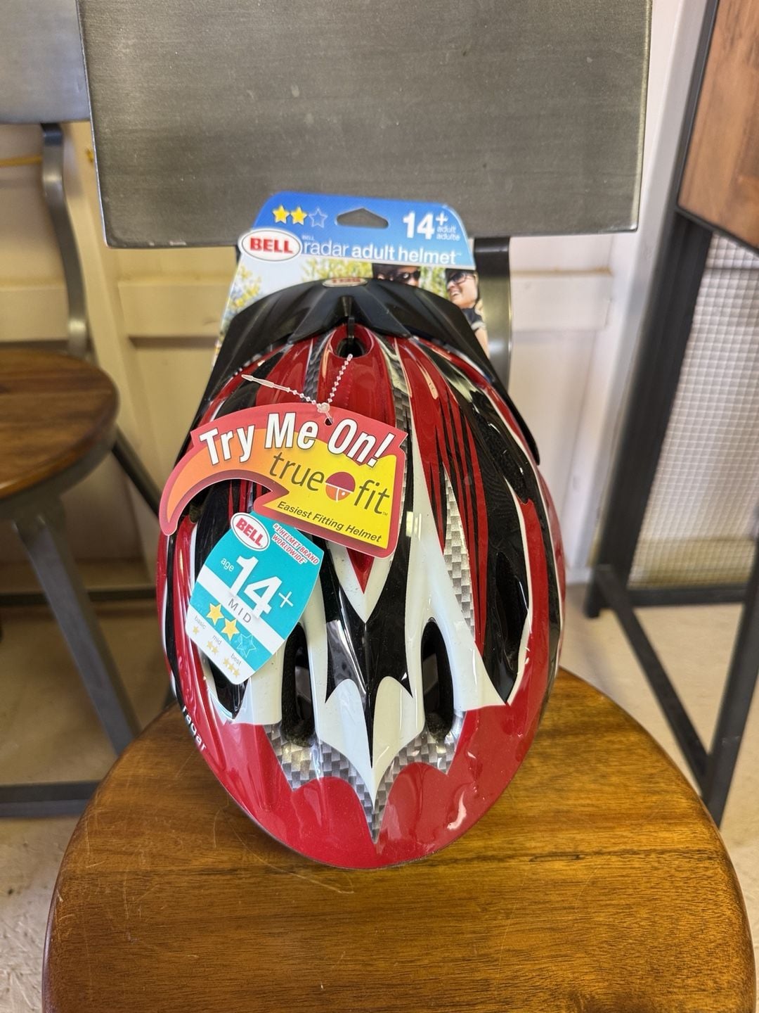 Bell Radar Adult Helmet Size M/L Red Black True Fit Bicycle Bike New 1