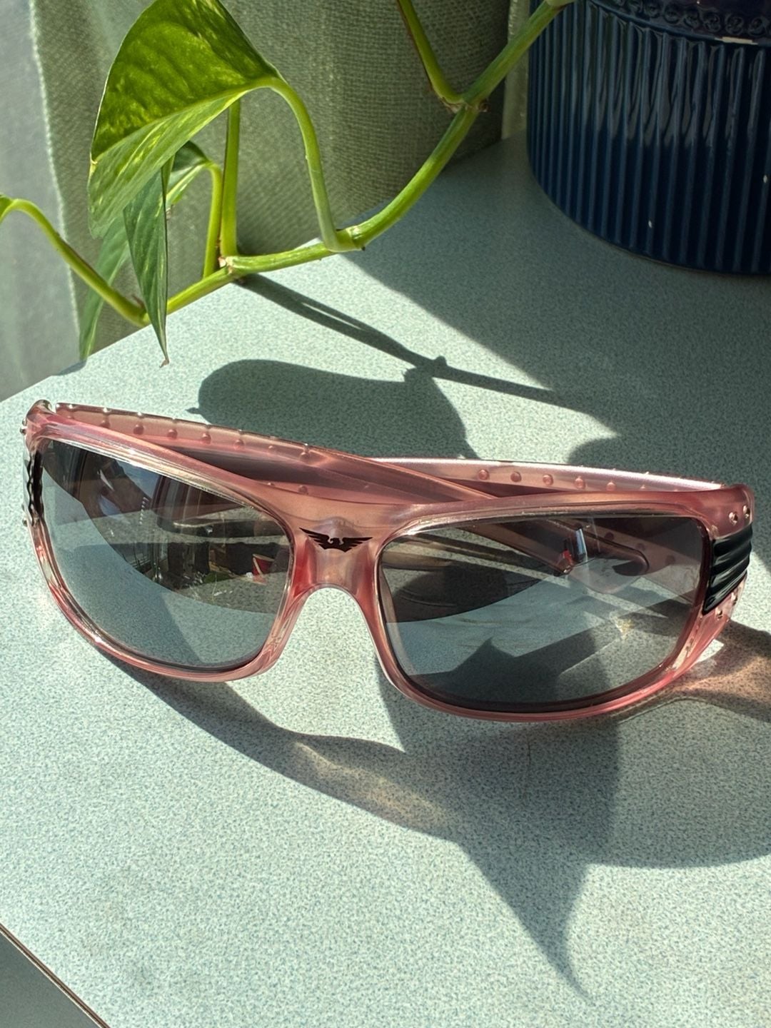 Vintage Y2K Pink Shield Sunglasses 2