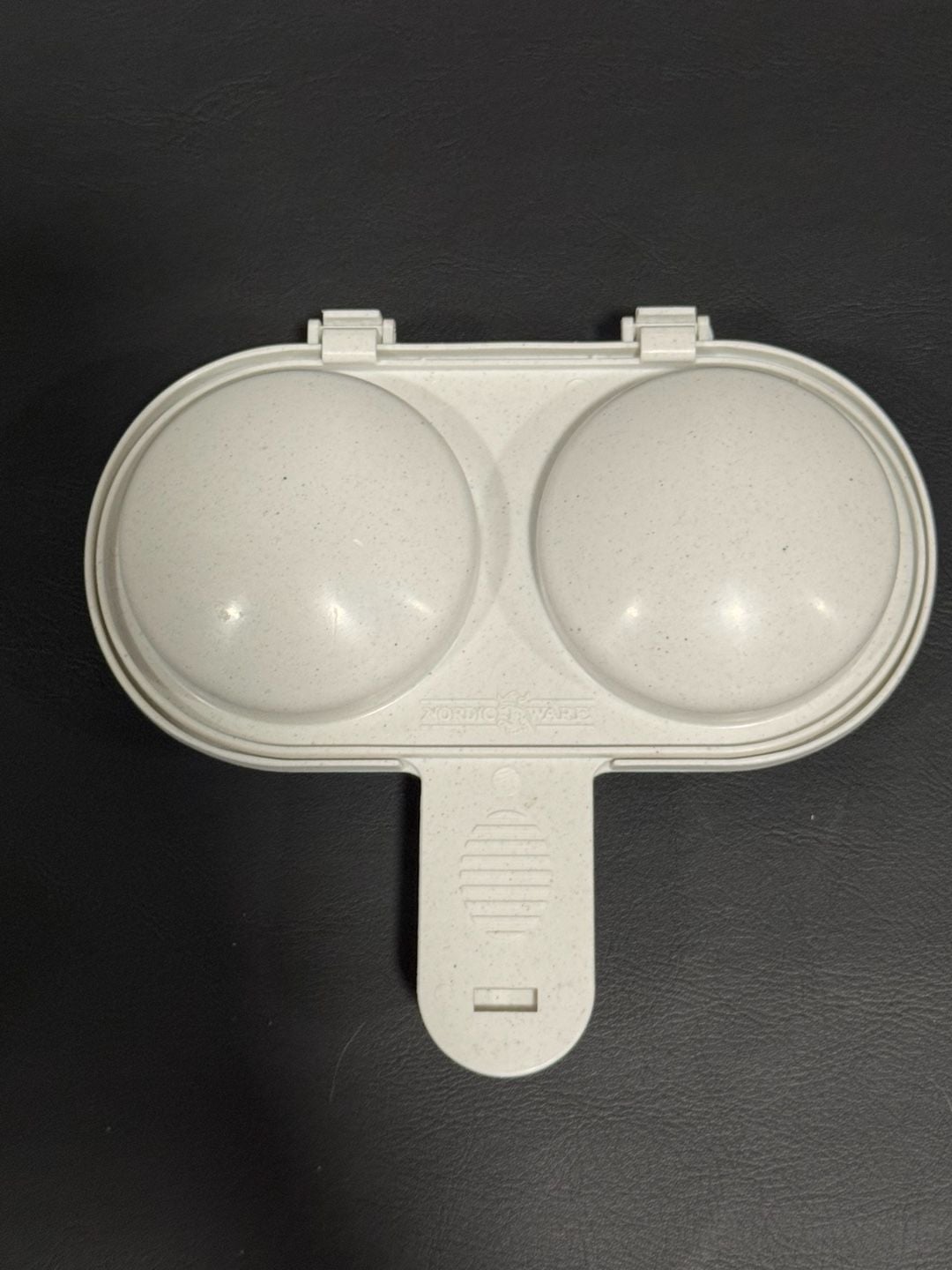Nordic Ware Microwave 2 Cavity Egg Poacher White 1