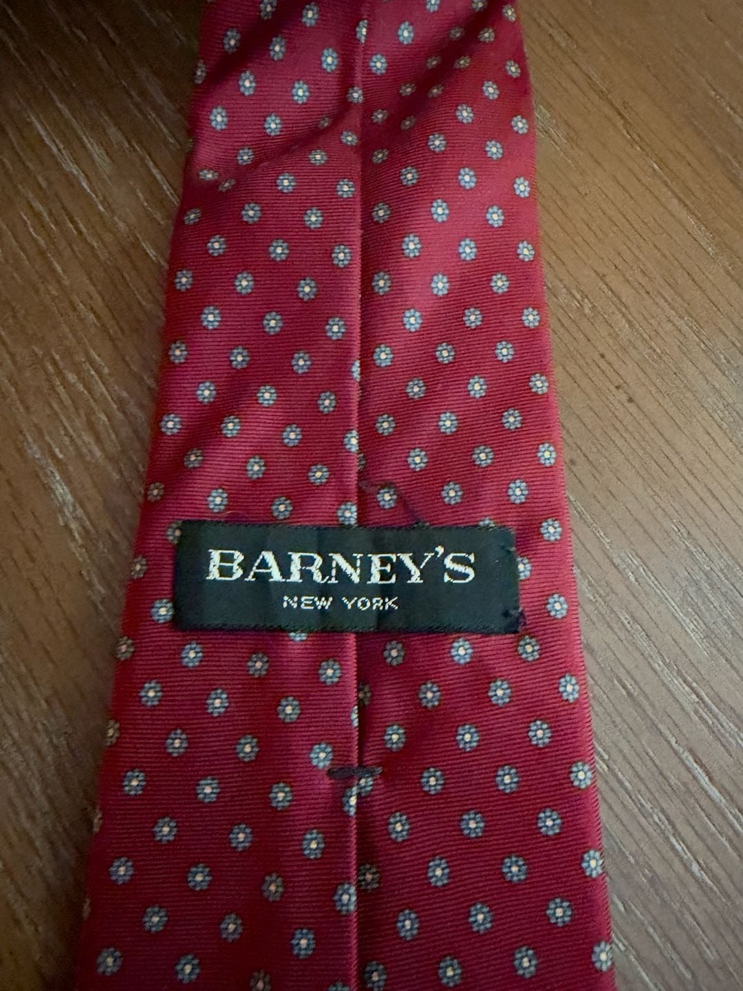 Barney’s New York 100% Silk Men’s Burgundy Floral Pattern Neck Tie Vintage 2