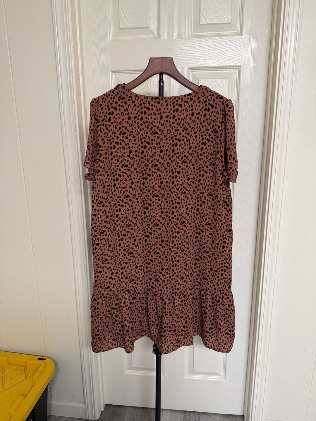 Ophelia Roe Leopard Mini Dress Size XL Ruffle V-Neck/159 5