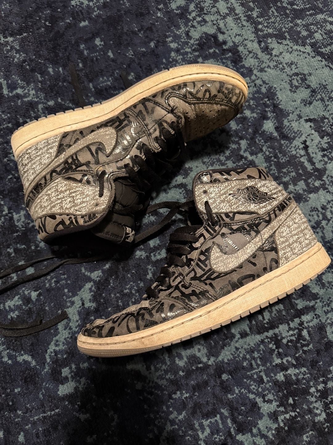 Jordan Air Jordan 1 Retro High OG Rebellionaire Sneakers 2