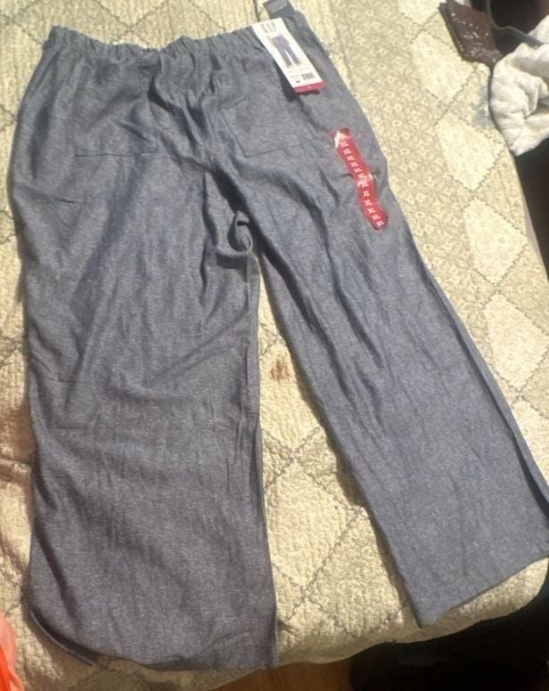 GAP Pull-On Linen Pant 4