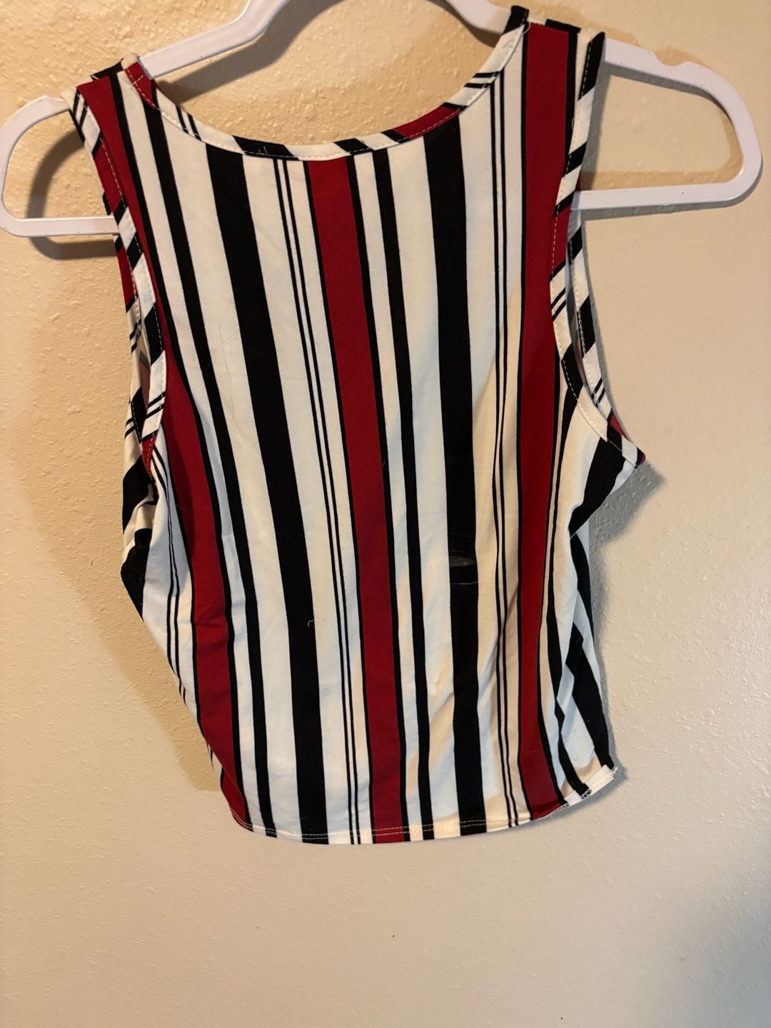 First Love Striped Tank Top Size X-Large Red Black White Twist Front 3