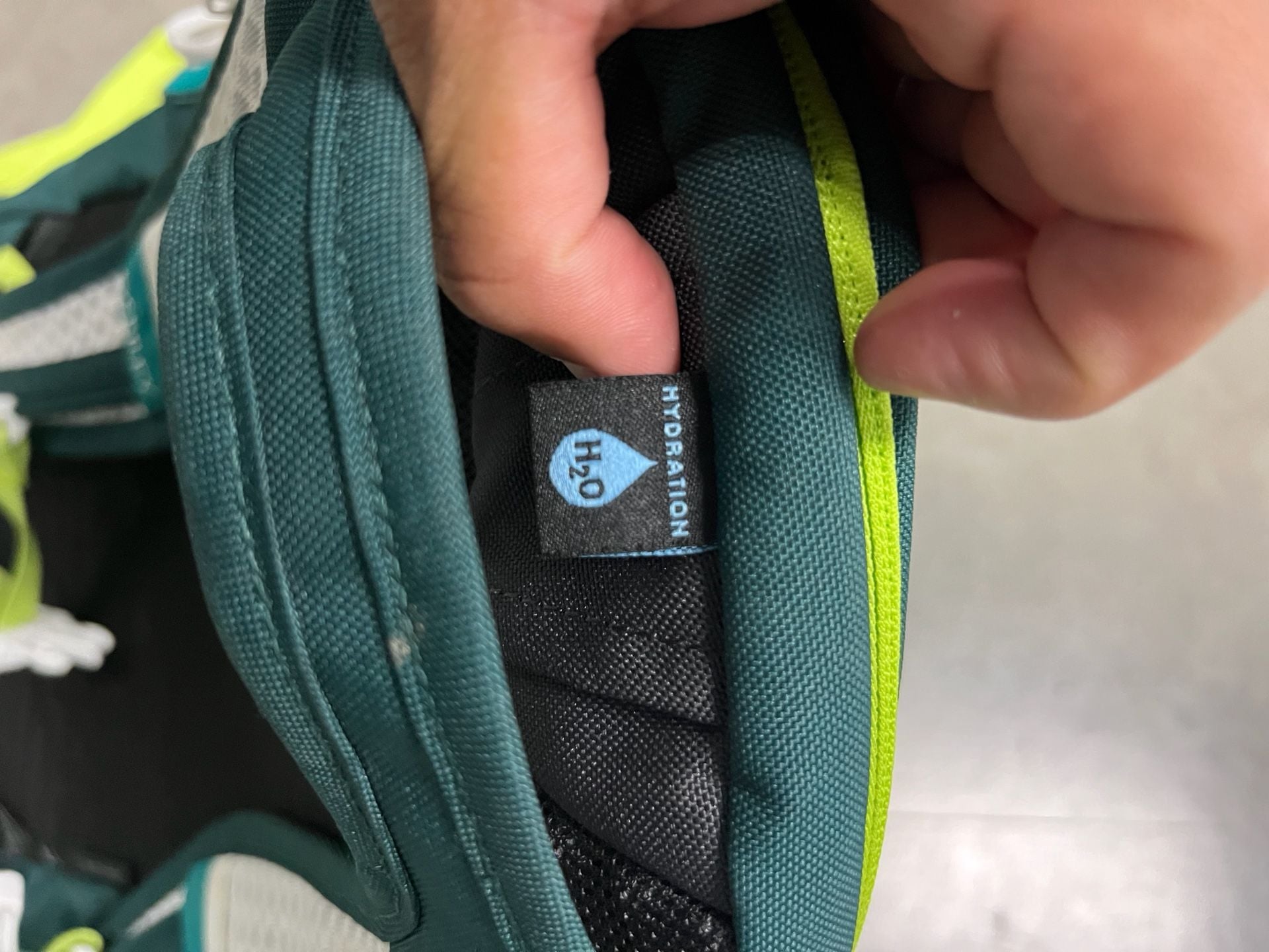 Osprey Daylite Backpack Green Hydration Day Pack 4