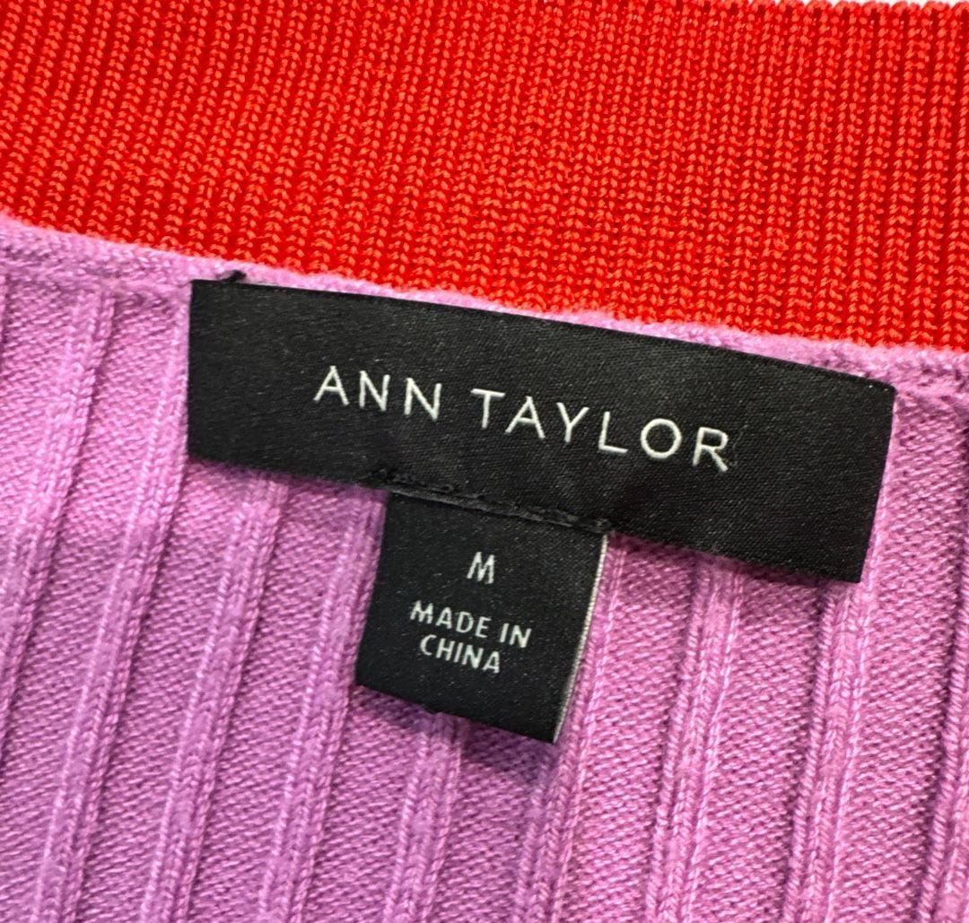 Ann Taylor Women’s M Purple Ribbed Knit Colorblock Scoop Neck Short Sleeve Top 3