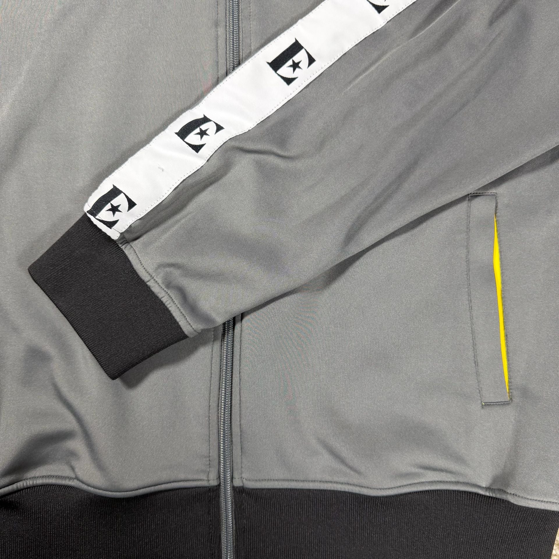 Elton Track Collectors Jacket Size M Gray Yellow Full Zip 5