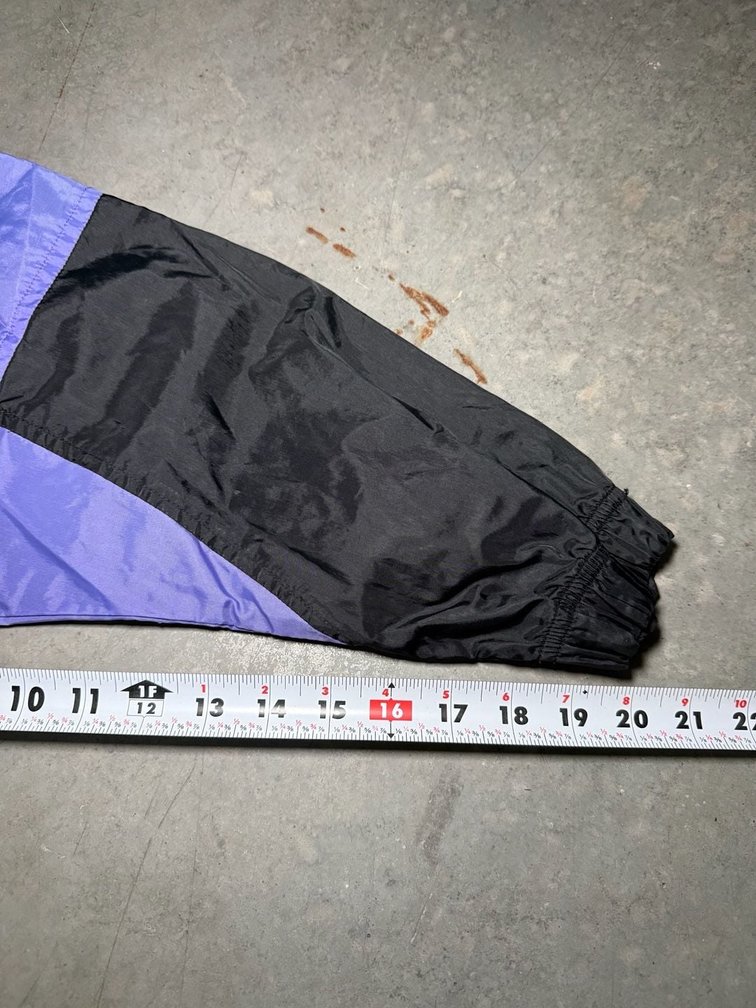 90s Umbro ColorBlock Windbreaker Jacket 9