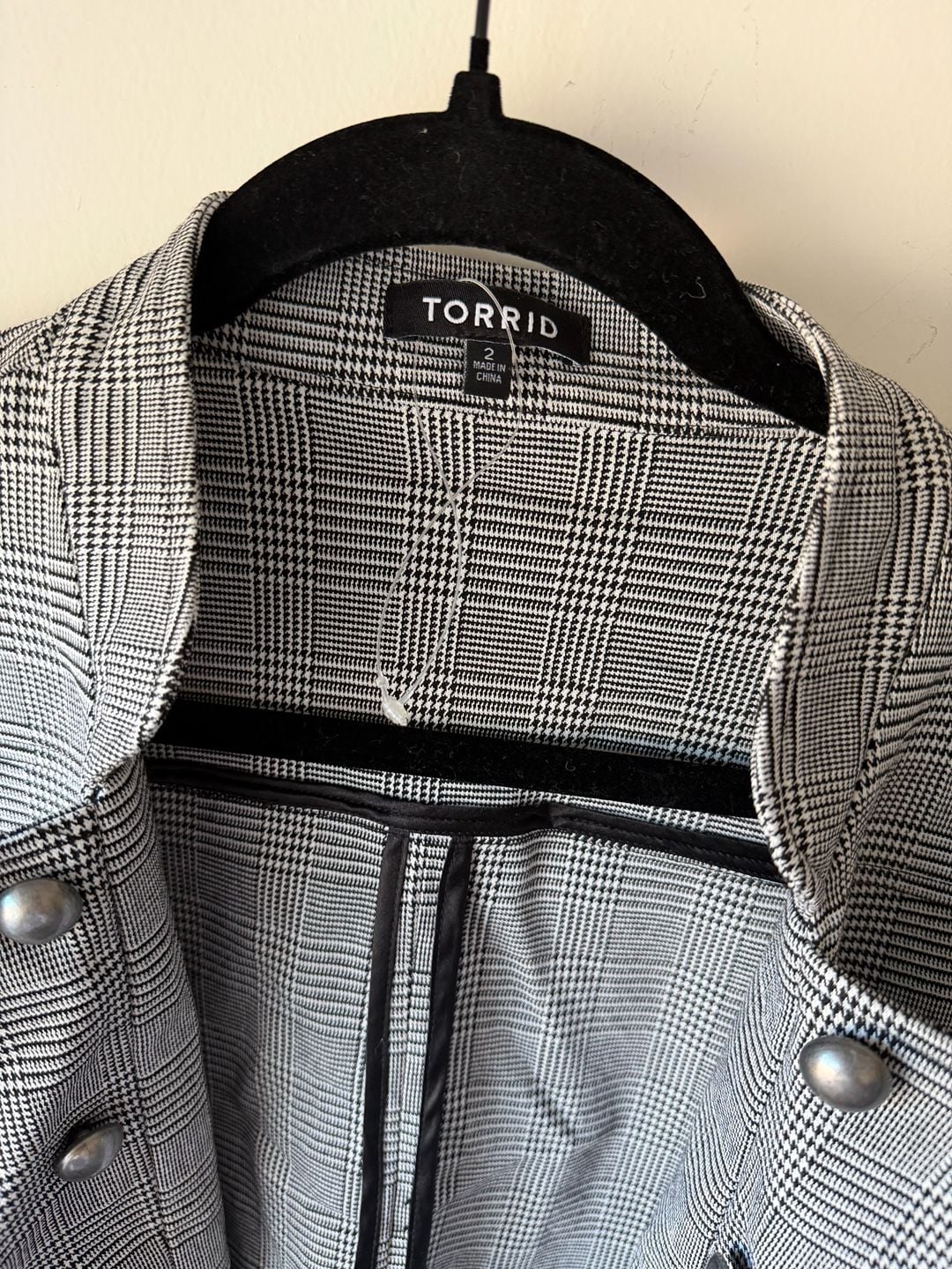 Torrid Glen Plaid Jacket Size 2 Black White 4