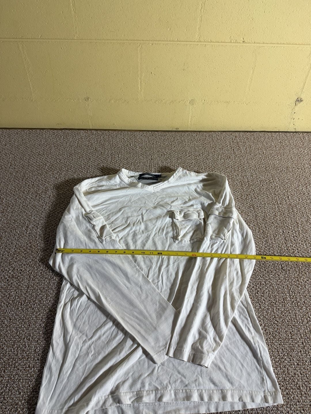 Tommy Hilfiger Long Sleeve Pocket Tee Size M Off White 8