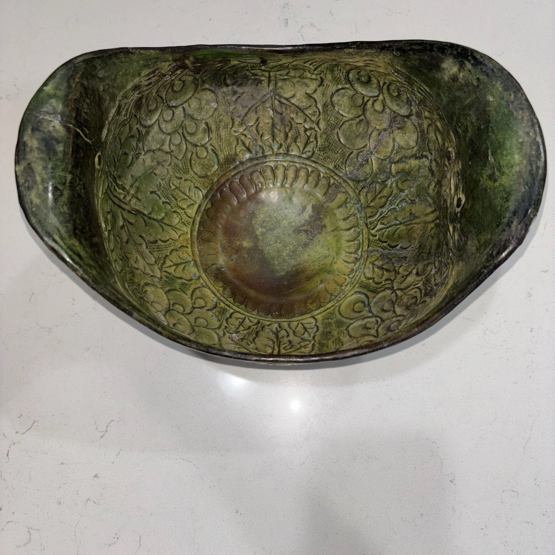 Vintage Brass Footed Scuttle Bowl Planter with Lion Head Ring Handles 3