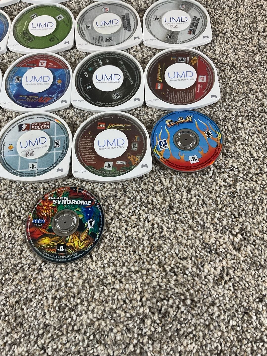 Sony PlayStation Portable PSP UMD Disc Lot of 17 Games Iron Man - King Kong NICE 5