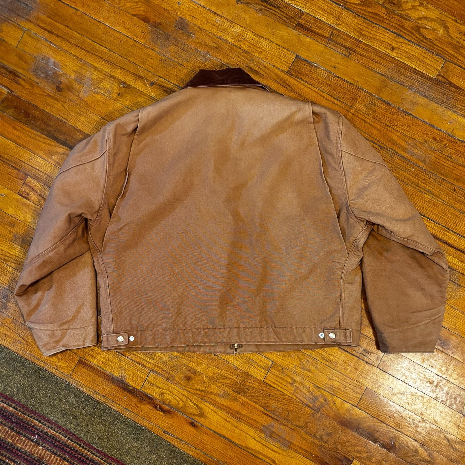Product thumbnail 4