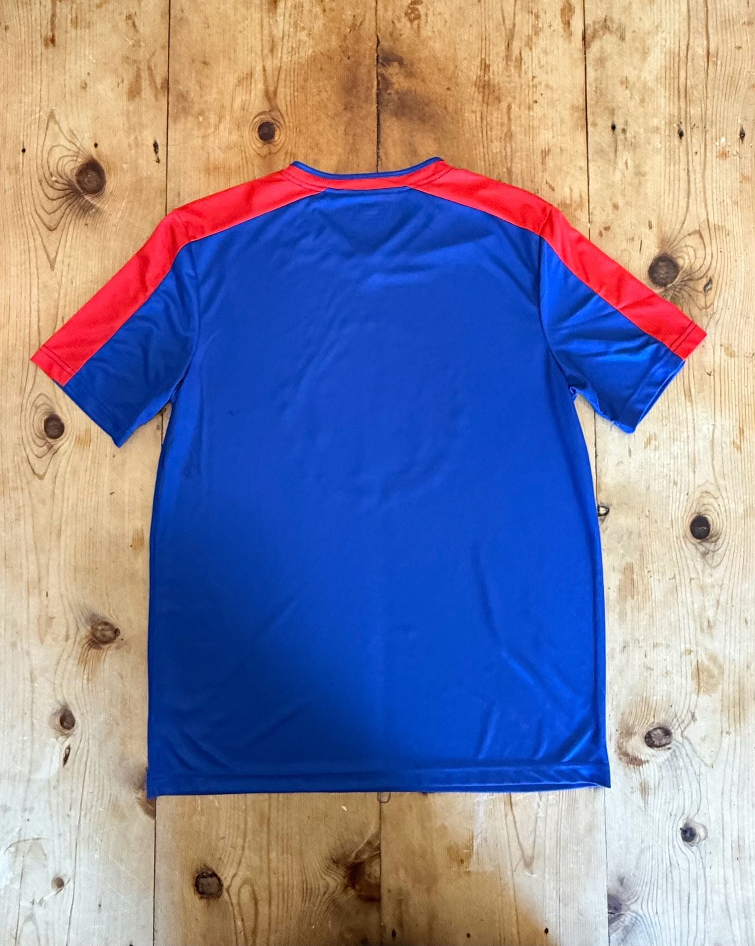 MLB Genuine Merchandise Chicago Cubs T-Shirt Size L Blue Red V-Neck 3