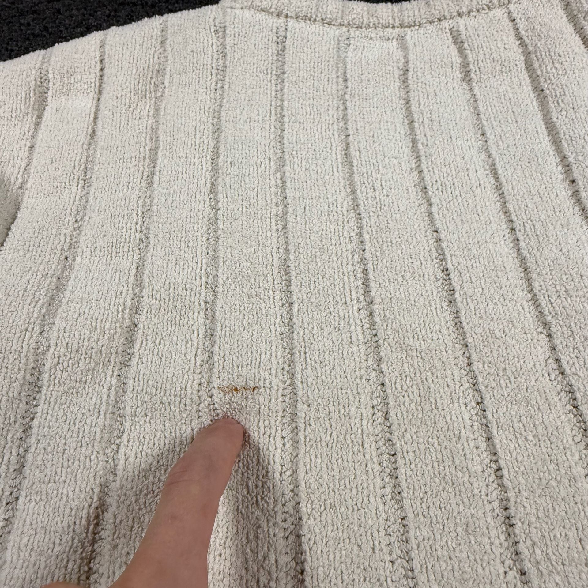 Moon & Madison Sweater Size L White Chenille Cable Knit Crewneck 7