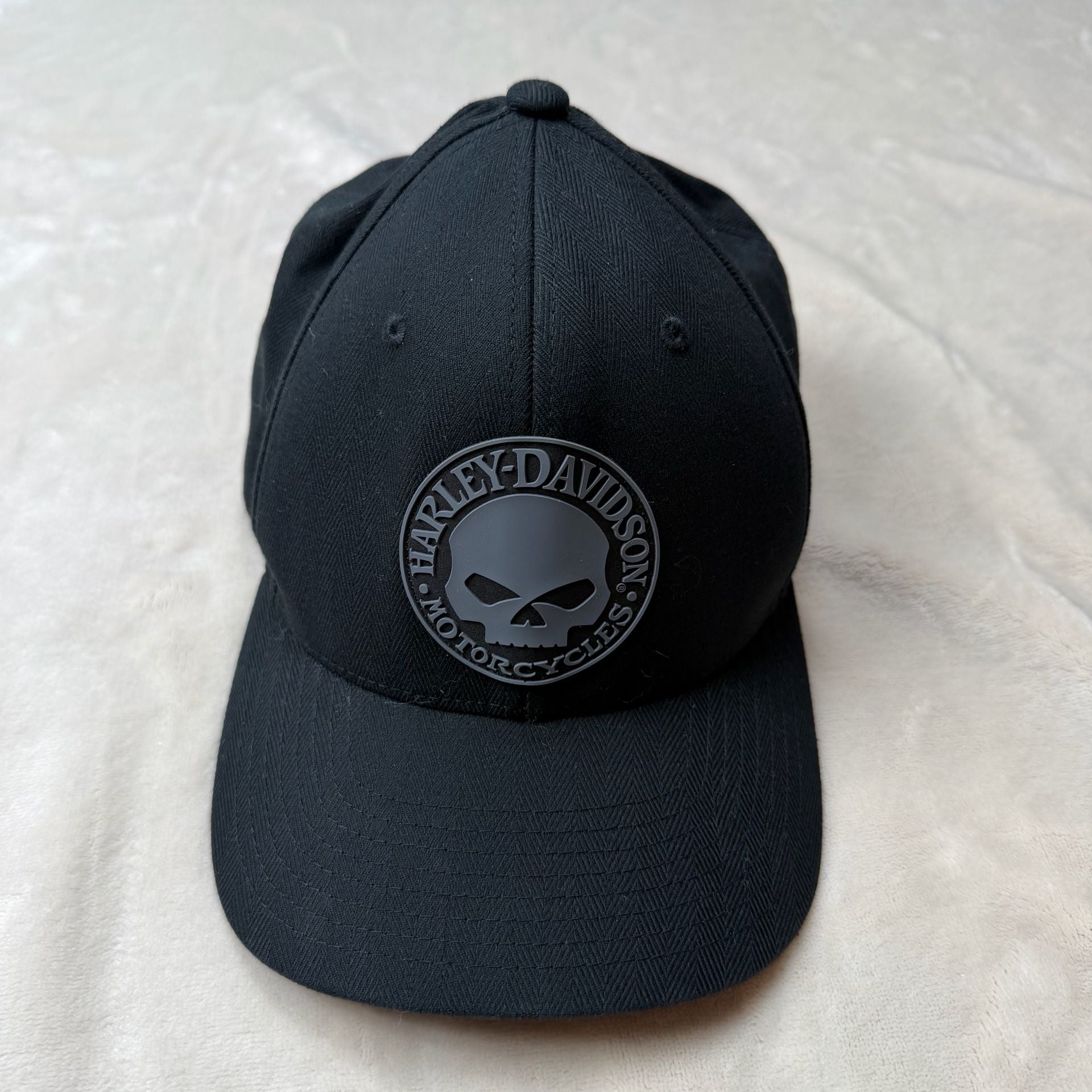 Harley-Davidson Flexfit Hat Size L/XL Black Skull Logo Cap 2