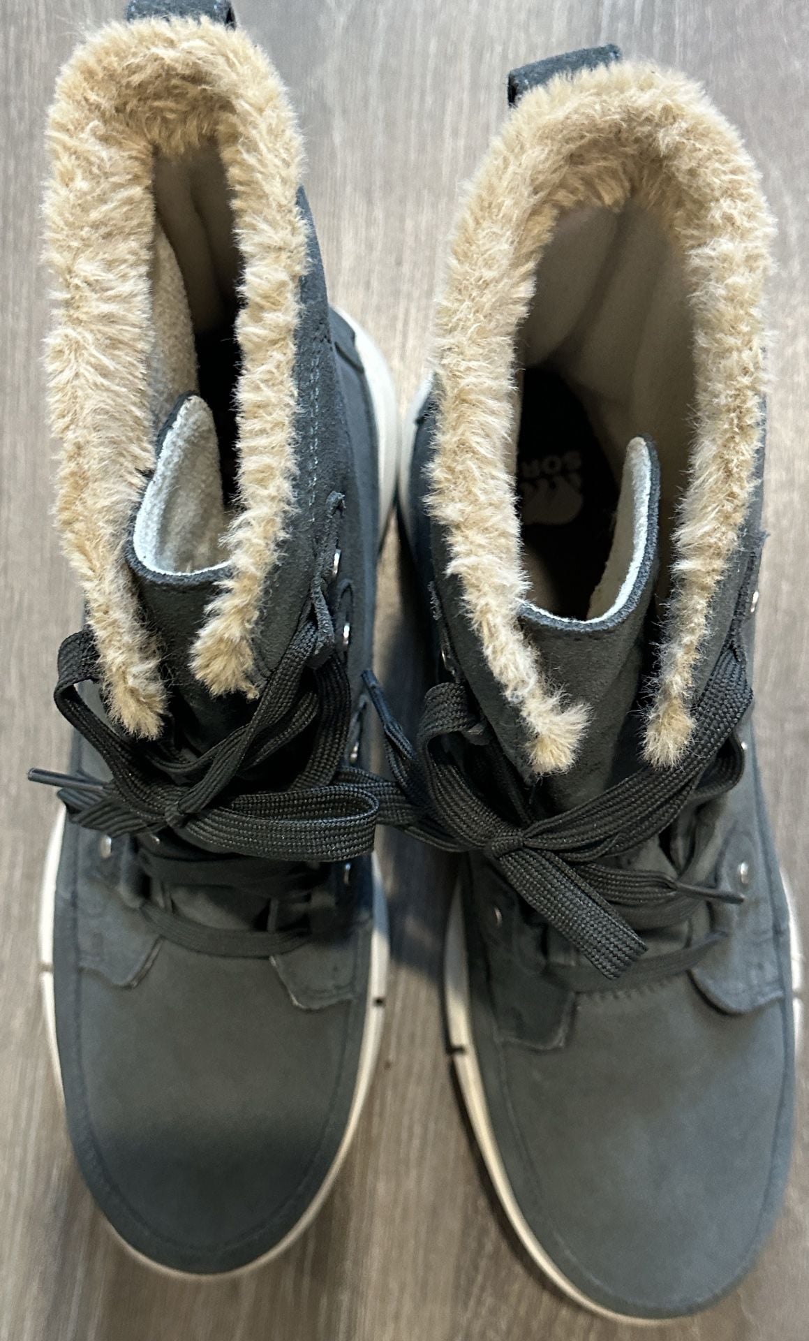 Sorel Kinetic Lace Waterproof Boots Grey Suede 8