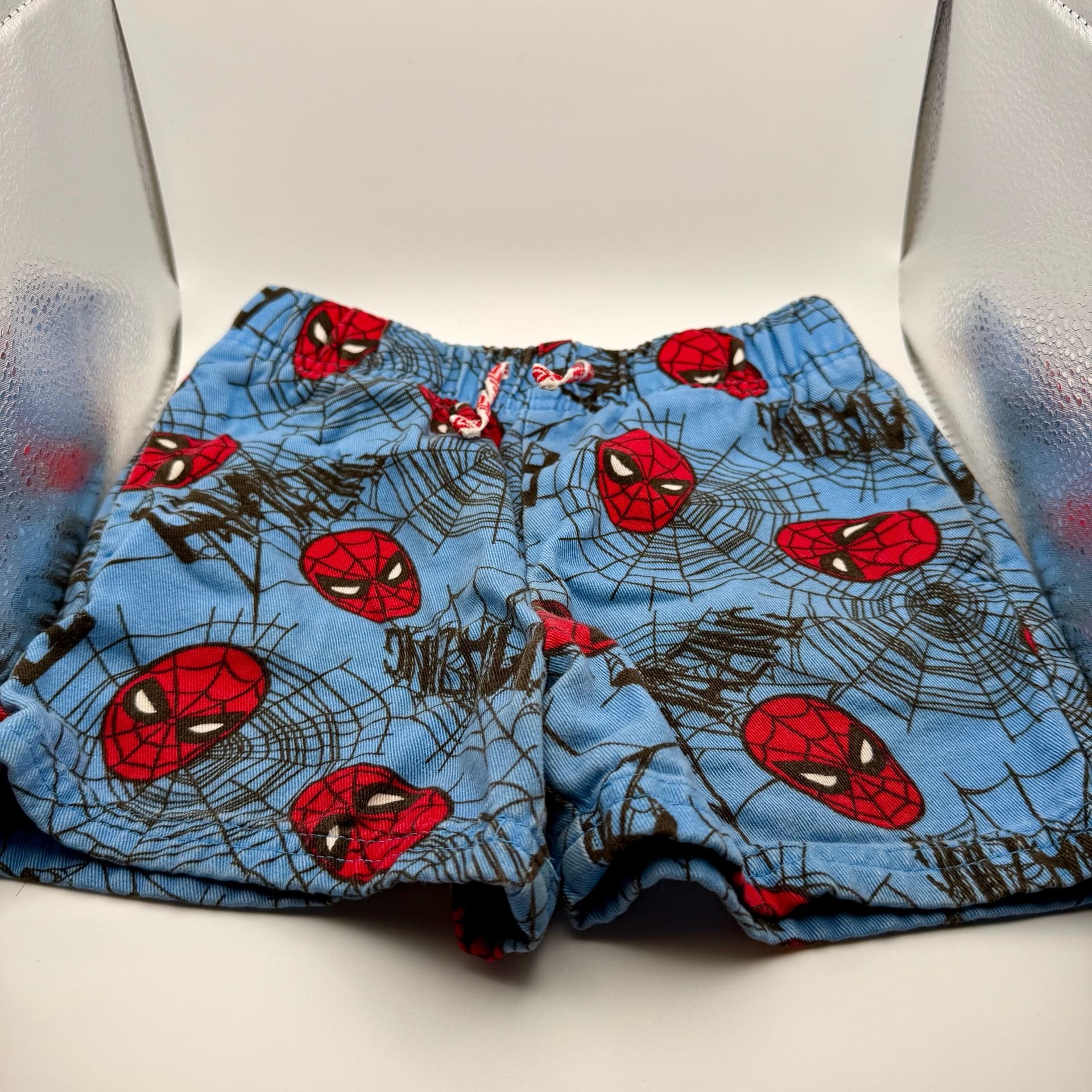 Product thumbnail 5