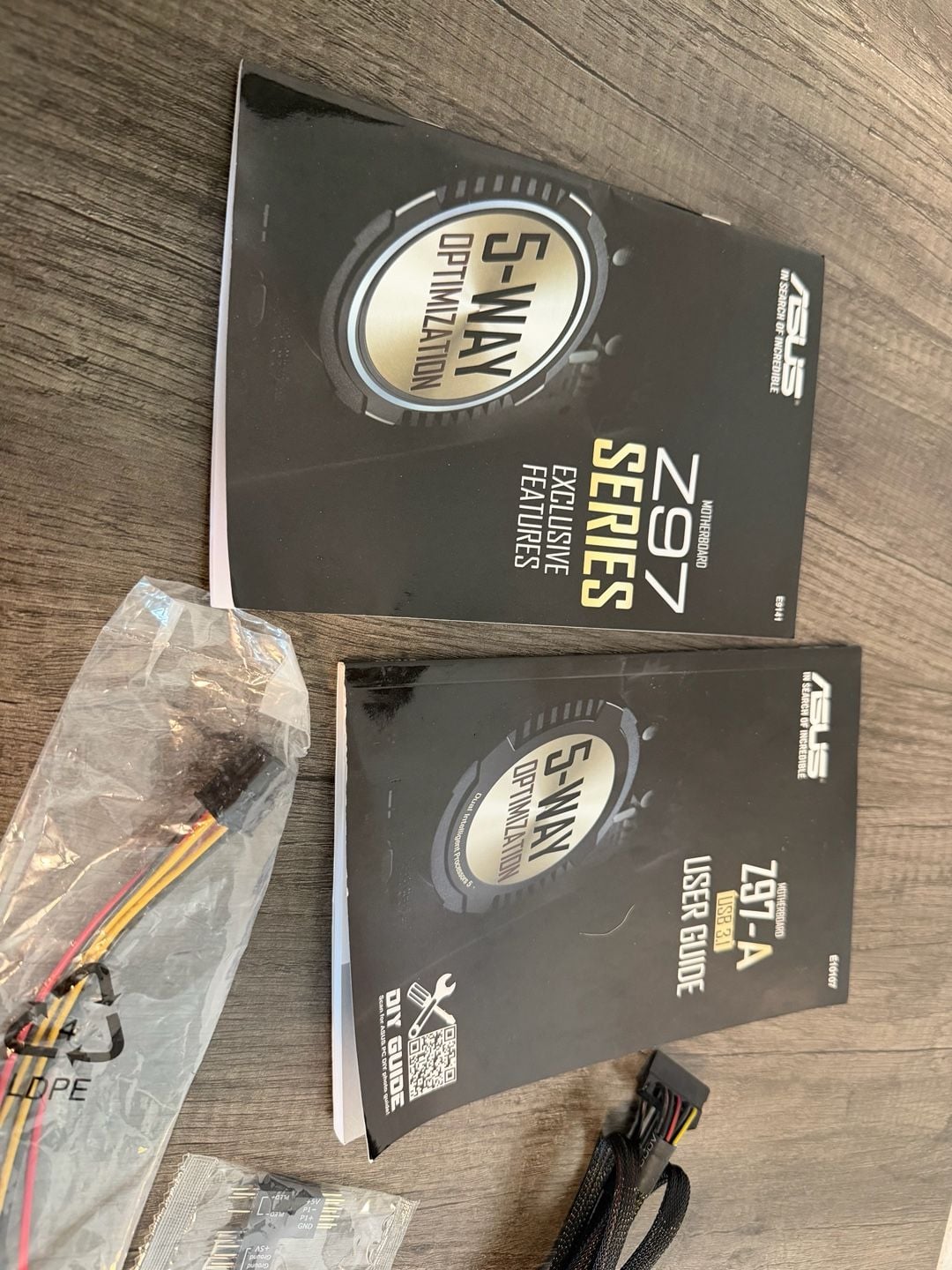 ASUS Z97-A Motherboard Manuals and Accessories Lot 5