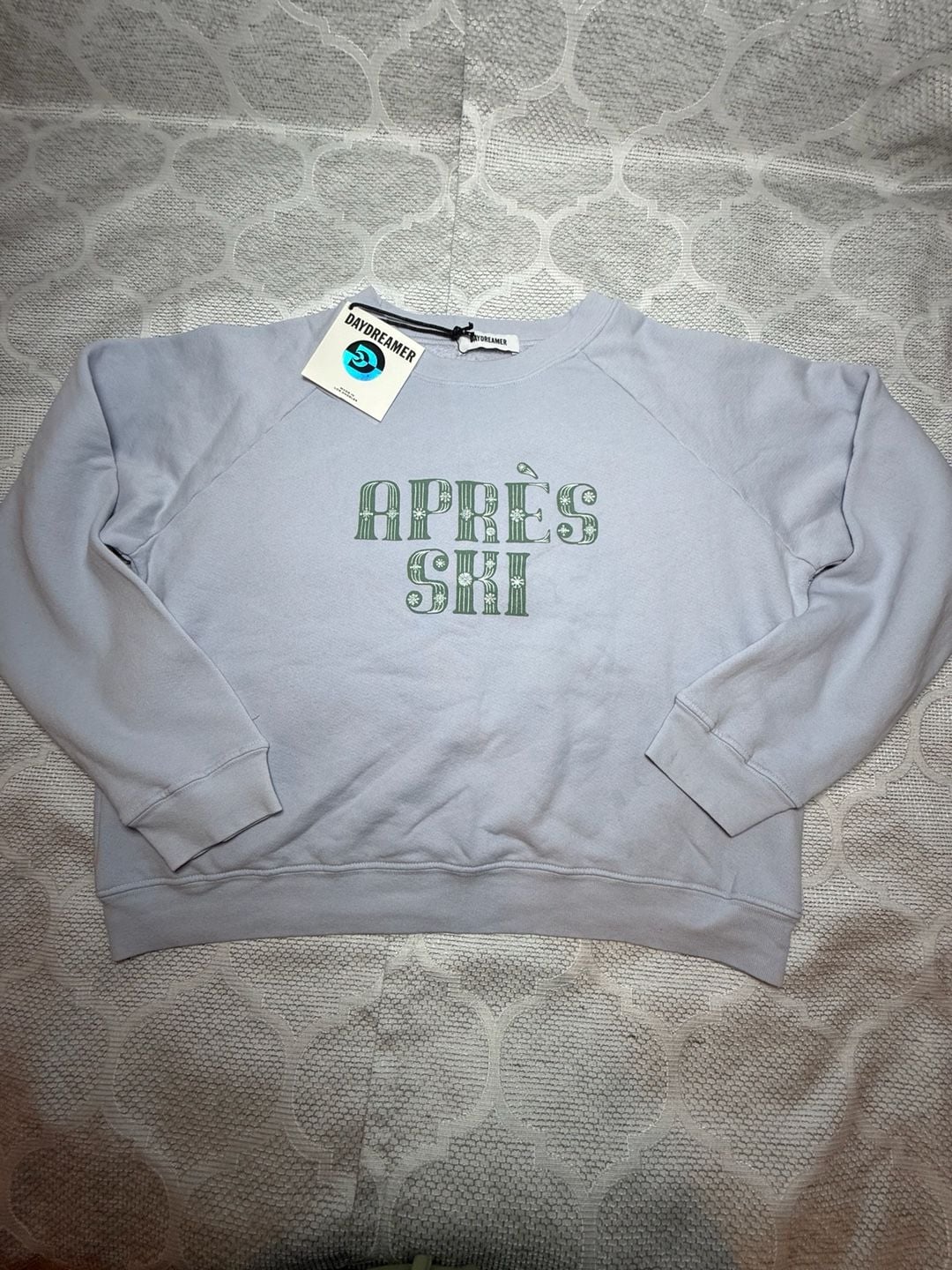 Daydreamer Après Ski Sweatshirt Size S Light Blue Graphic Pullover 5